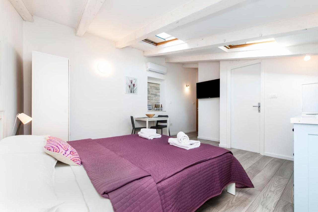 Cozy Garzoto Studios Rovinj Bagian luar foto