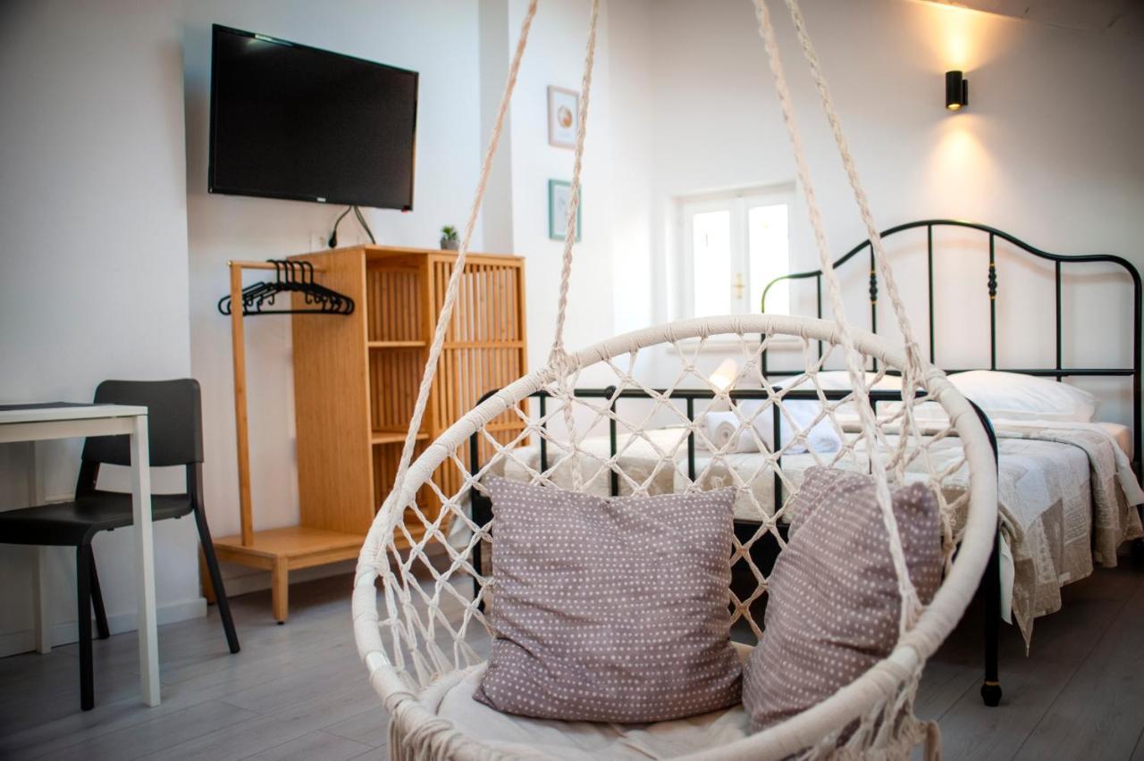 Cozy Garzoto Studios Rovinj Bagian luar foto